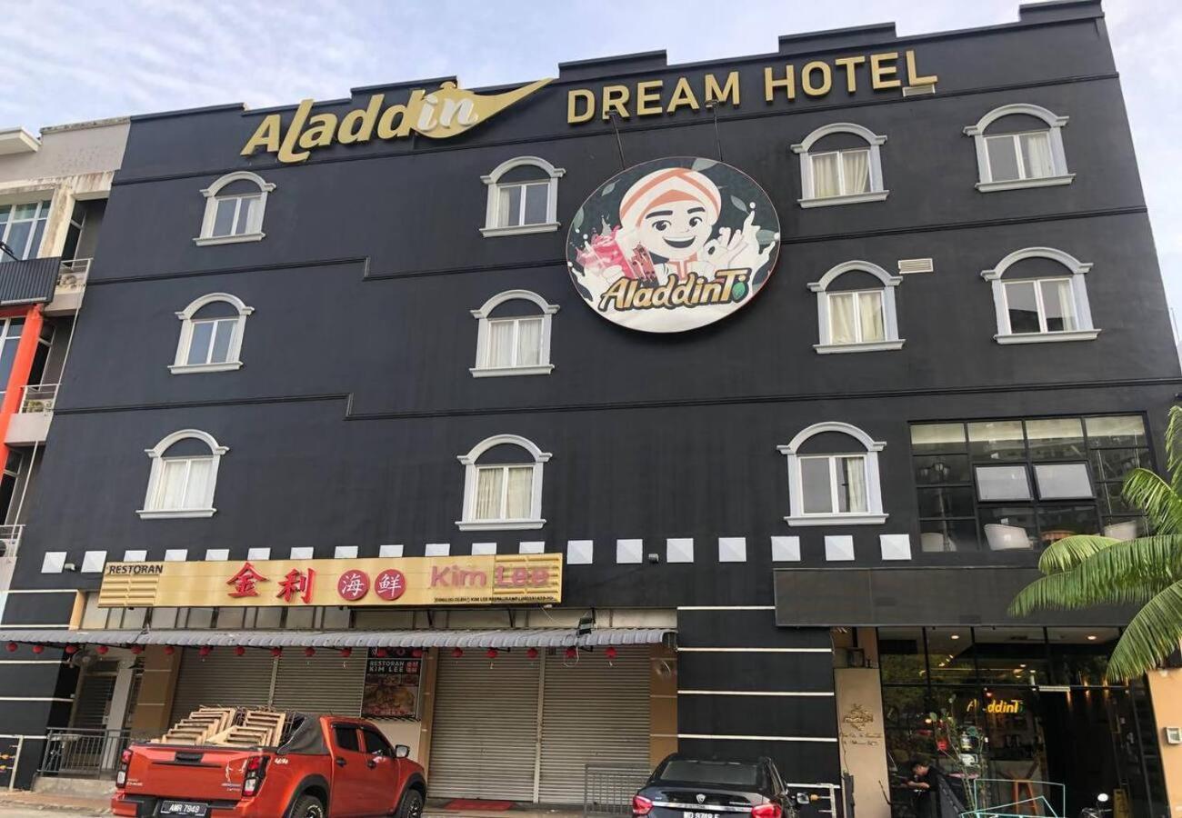 Aladdin Dream Hotel Джохор-Бару Екстер'єр фото